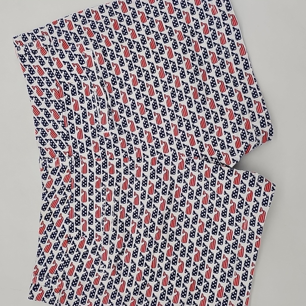 Vineyard Vines Red White Blue Patriotic USA Whale Shorts Stars Stripes Size 2 - Picture 8 of 8